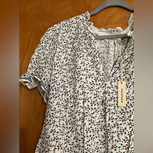 shirt - Picture 3 of 3